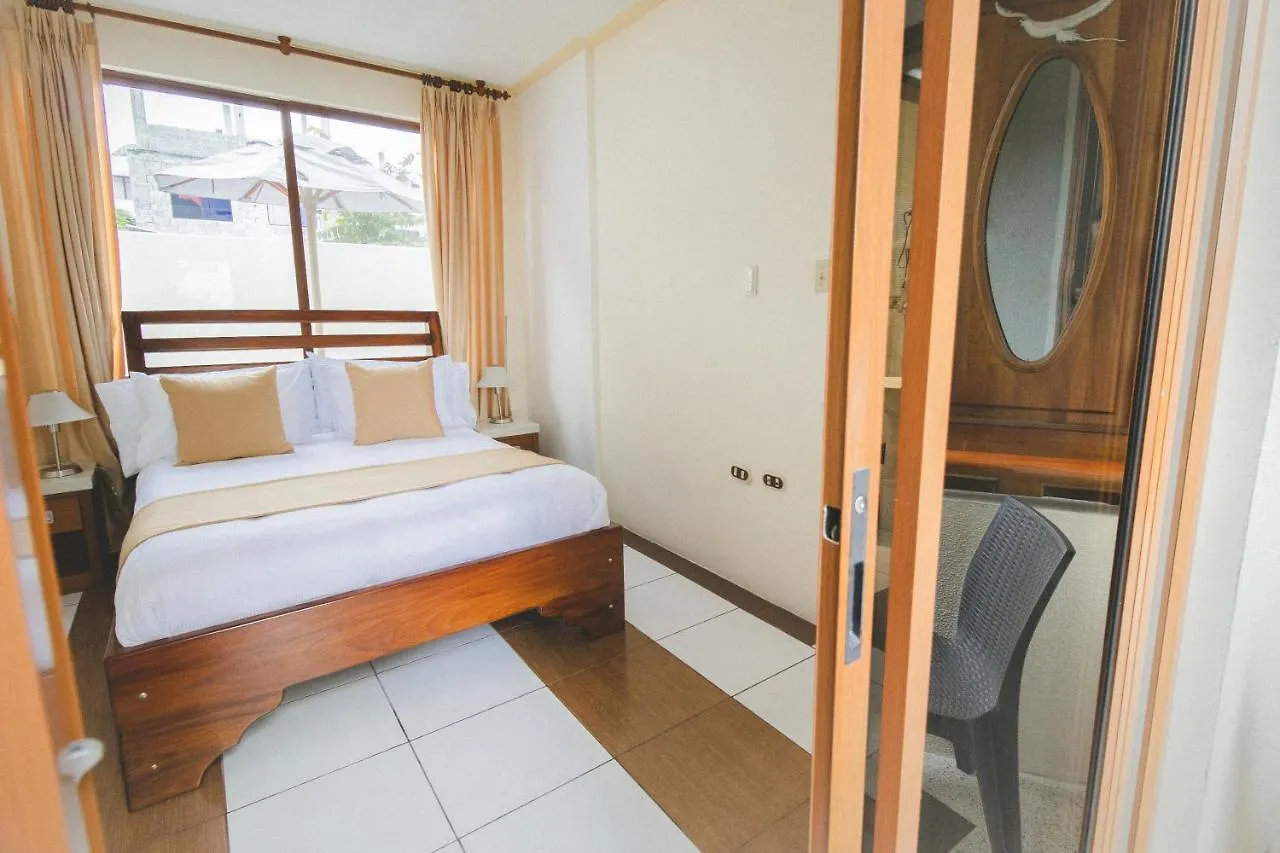 ***  Hotel Palace Galapagos Puerto Ayora  Ecuador